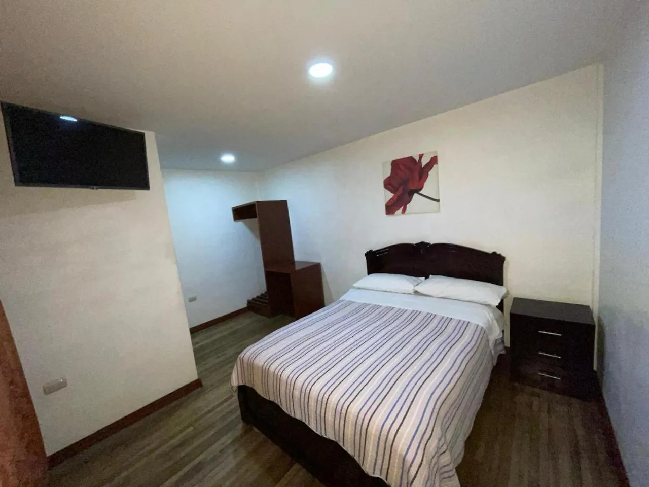 Hostal Palma Cuenca Ecuador