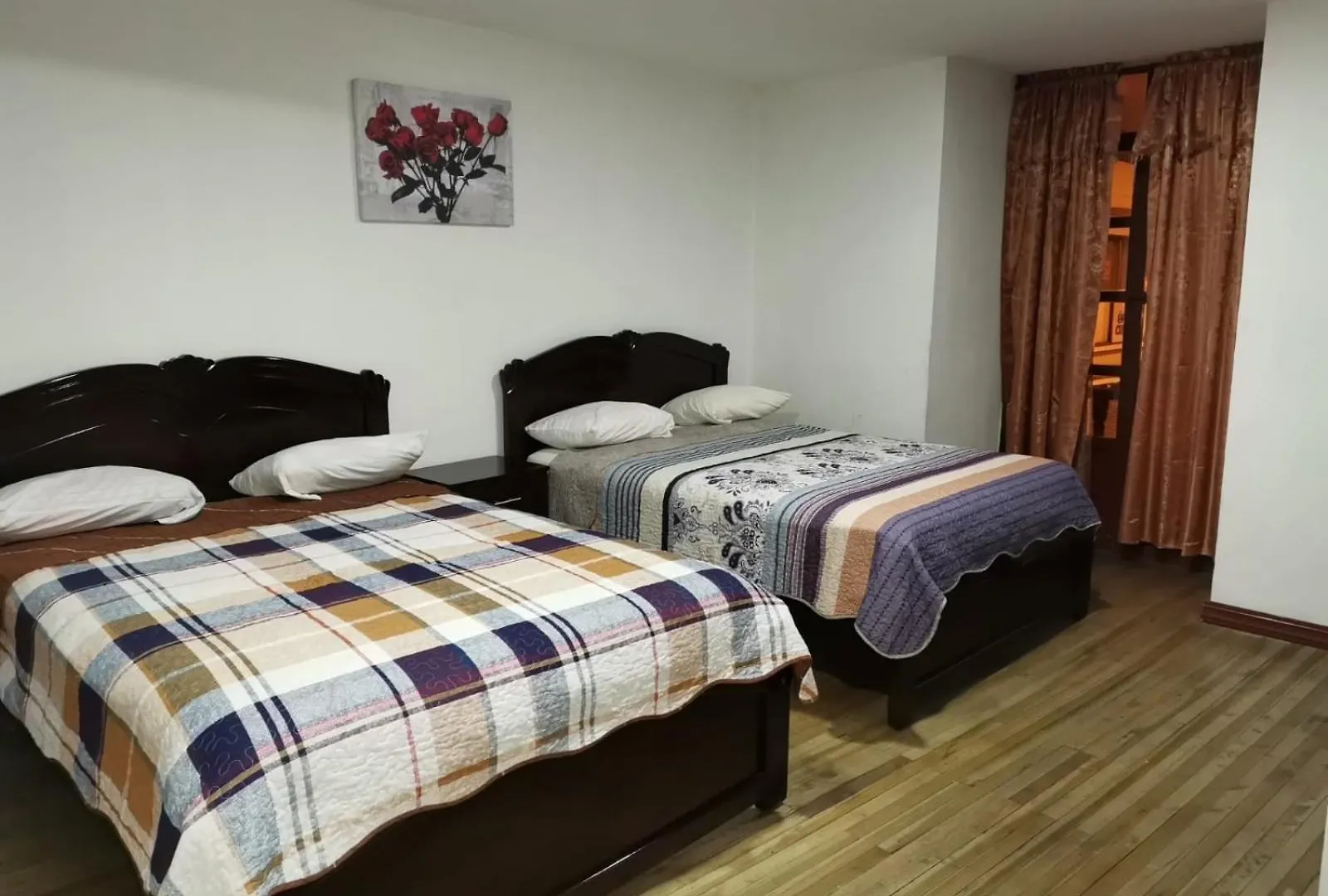 Hostal Palma Cuenca 0*,  Ecuador